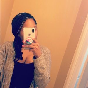 Meet your Posher, Carla